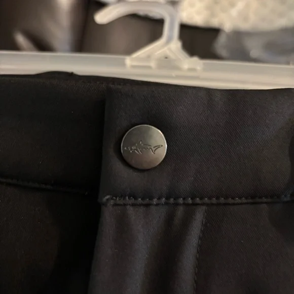 Greg Normans Black Golf Pants
34x30 - Picture 4 of 6